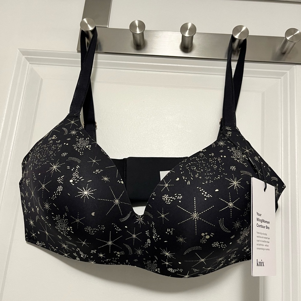 Knix wingwoman NWT